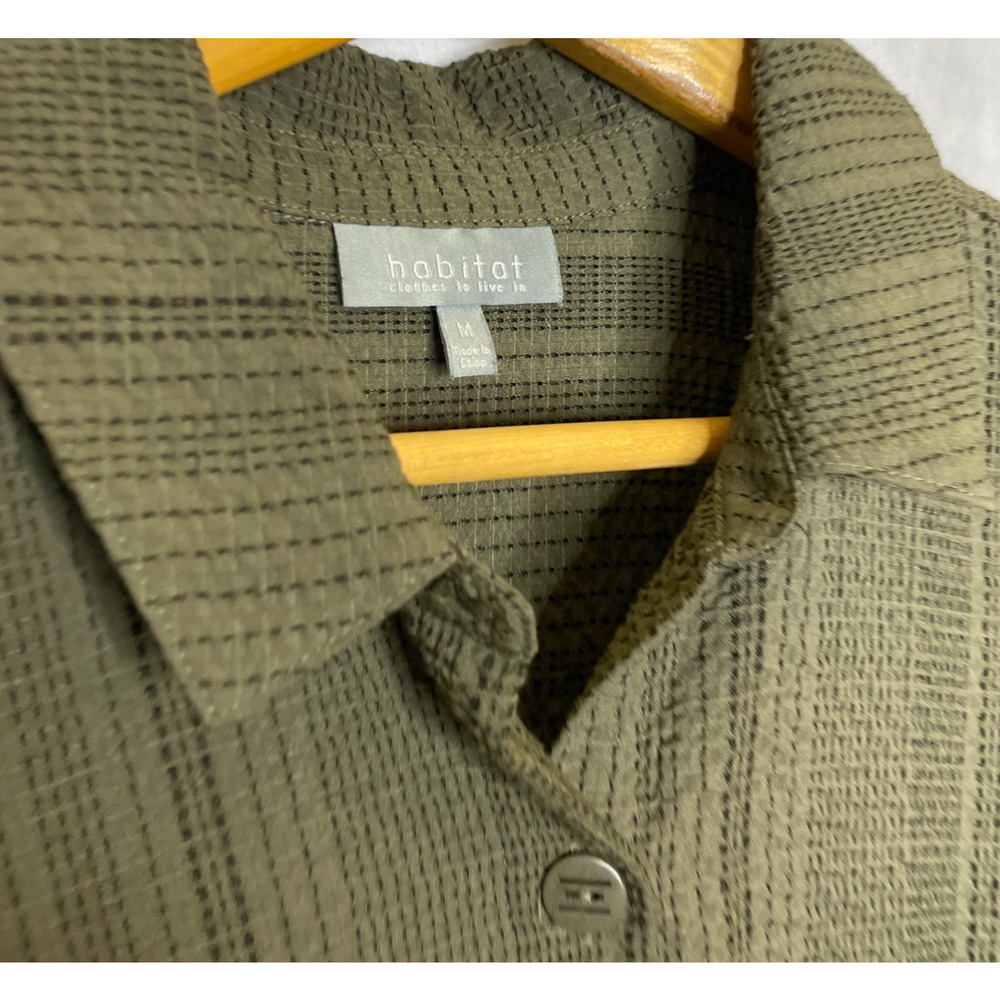 Women's Medium Habitat Lagenlook Green Embroidered Button Down - Picture 3 of 5